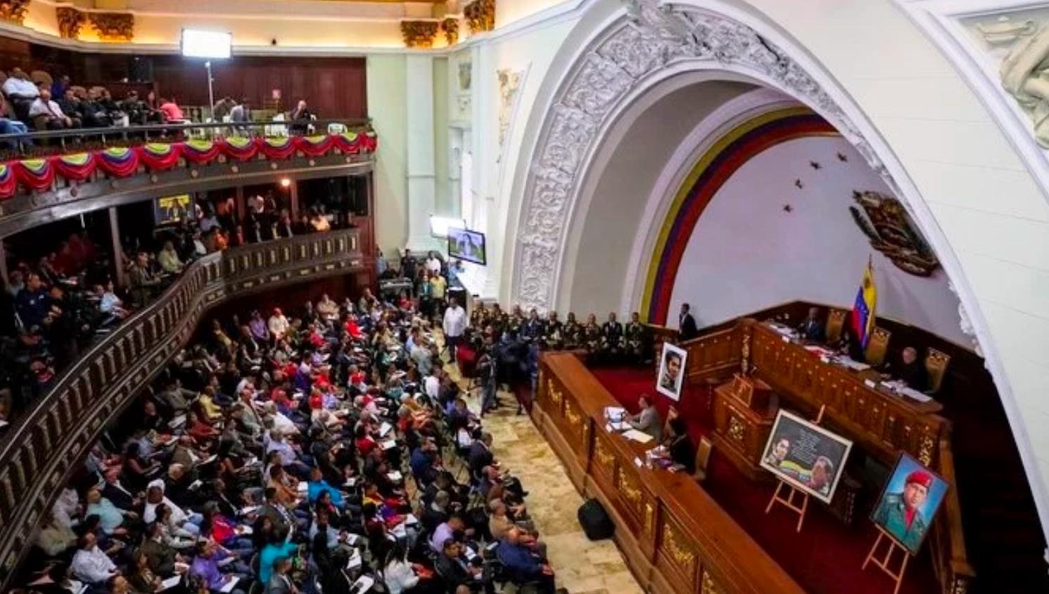 Screenshot at 23-24-07