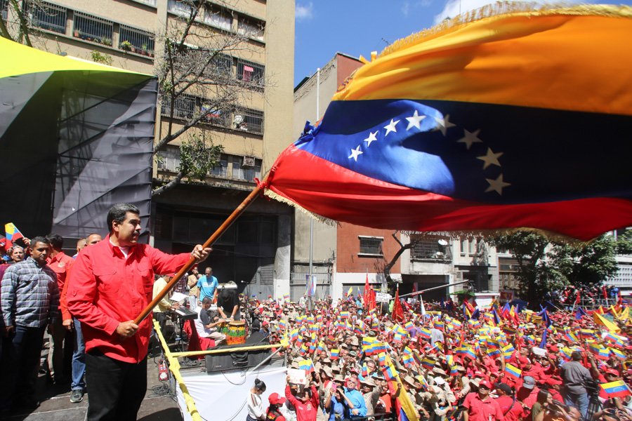 D0HbMDJWwAEEmNd.jpglarge