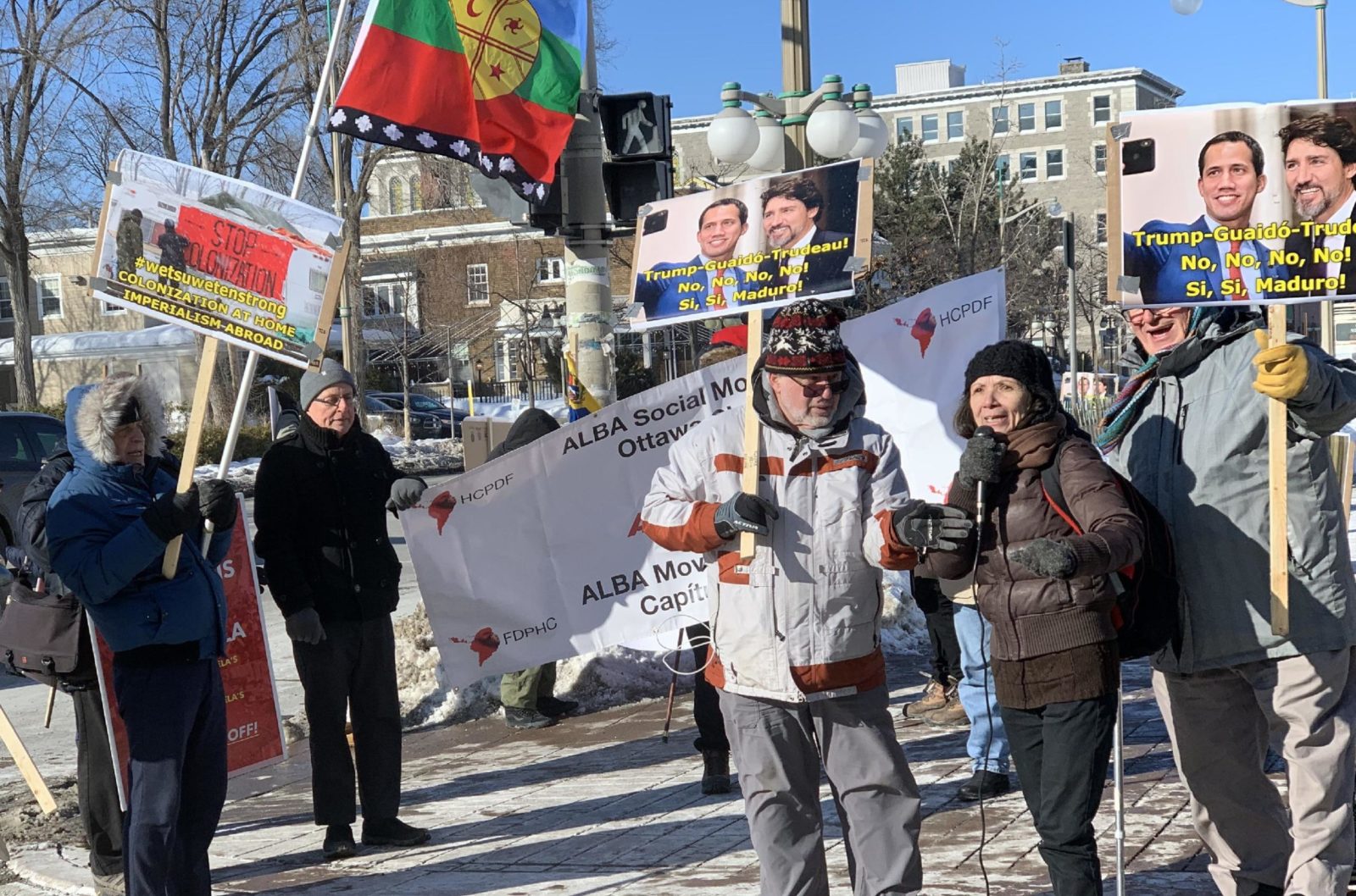 Screenshot at 15-46-37