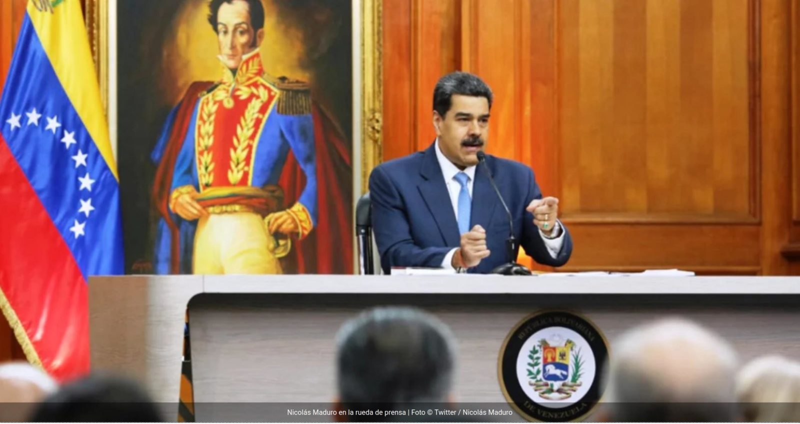 Screenshot at 16-21-40