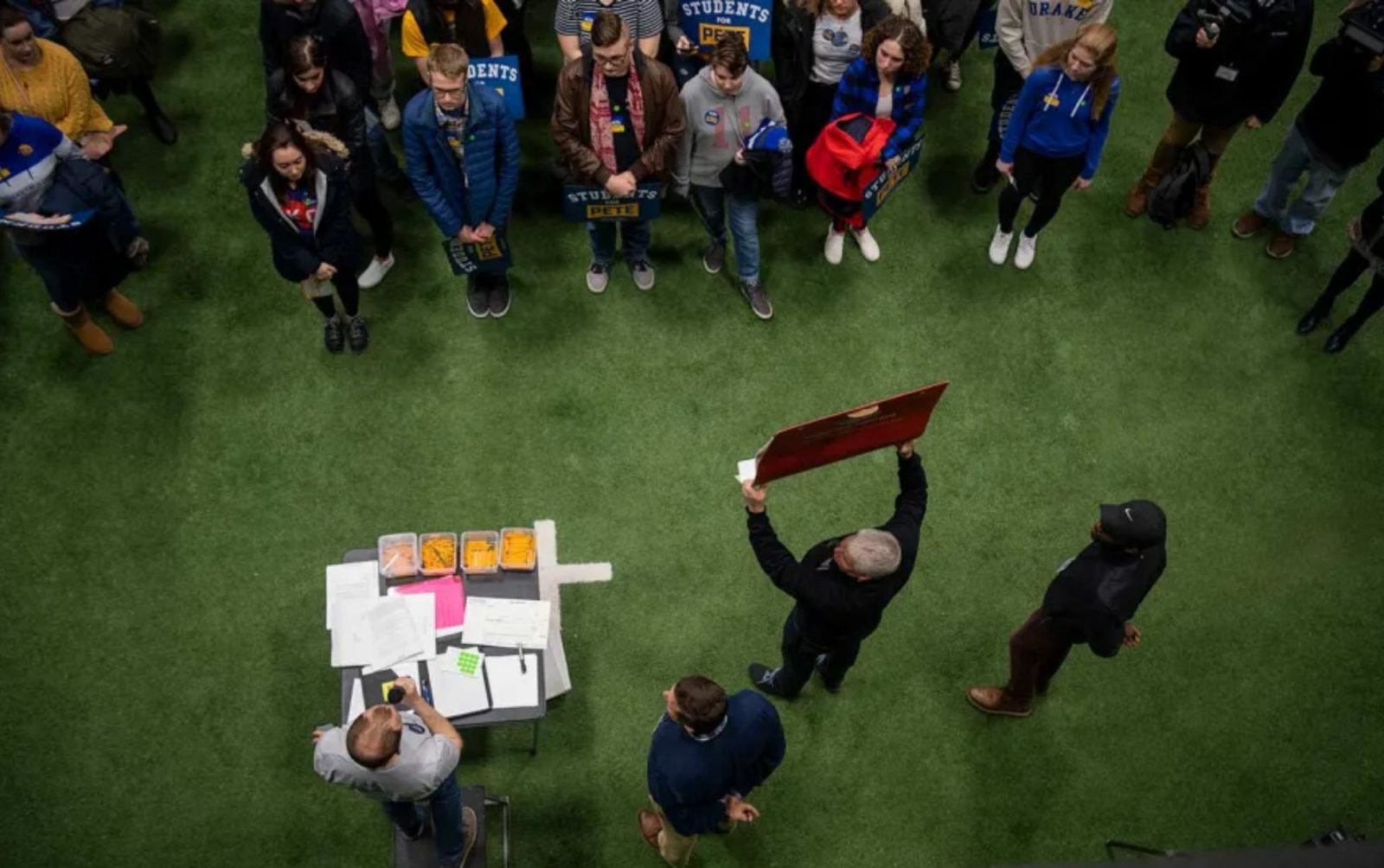 Screenshot at 23-38-46