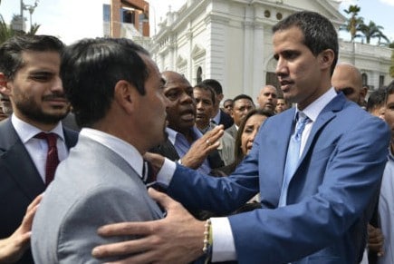 ap_4210e3172bf744dba2c266e0bc7af631-620x414