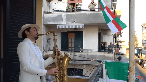 038ef542-af7b-4625-8335-e581a73a3881