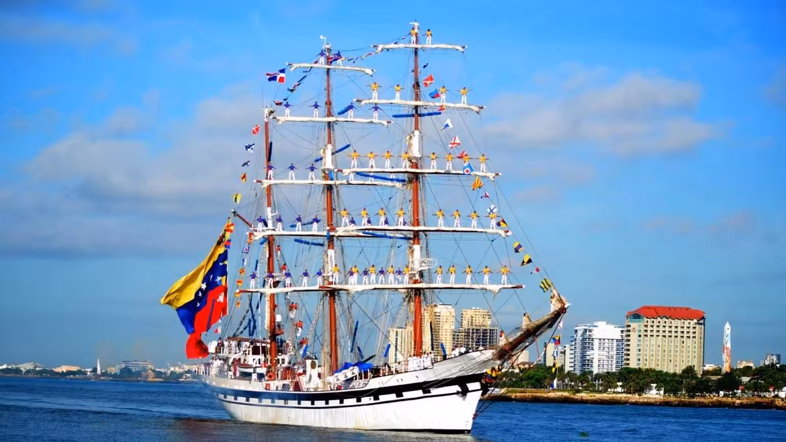 1529706306_BUQUE_ESCUELA_PRINCIPAL_FINAL-1536x864-1