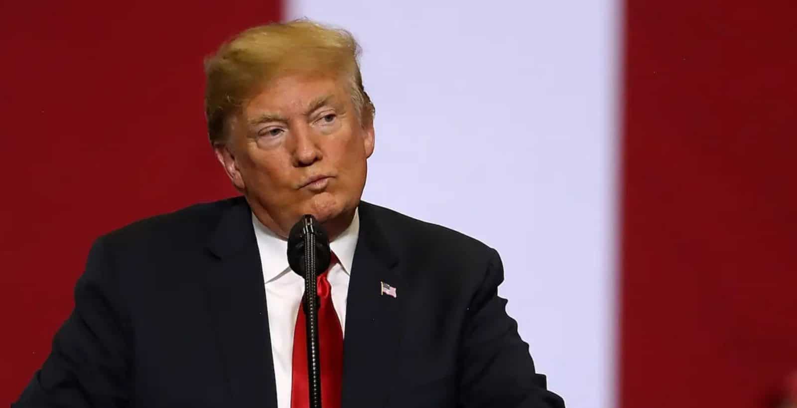 Screenshot at 03-01-55