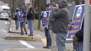 ge-picket-WCVB-Booston