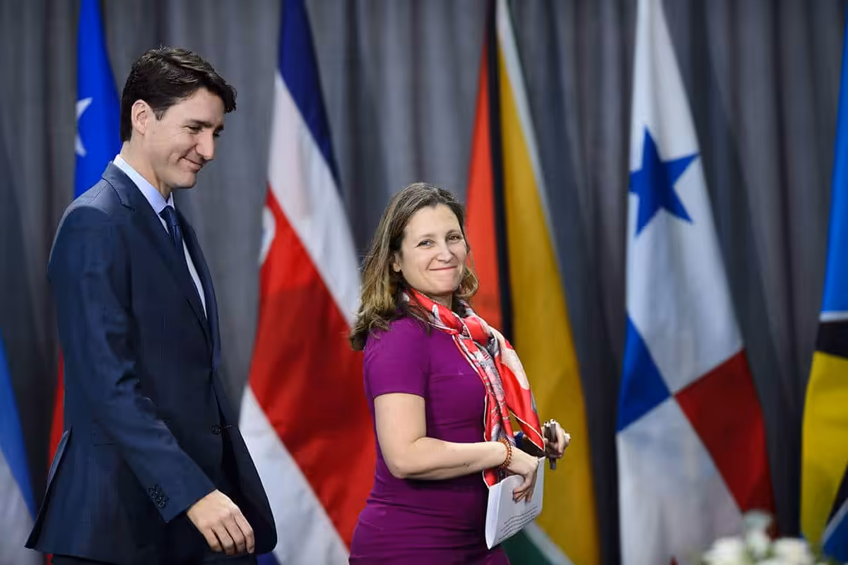 19459117_web1_22174460