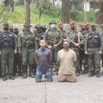 EX1cx8JWoAEGZjT-383x395-1