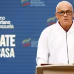 MjAyMDQxOENPVklWWkxBLmpwZzE2OTI1