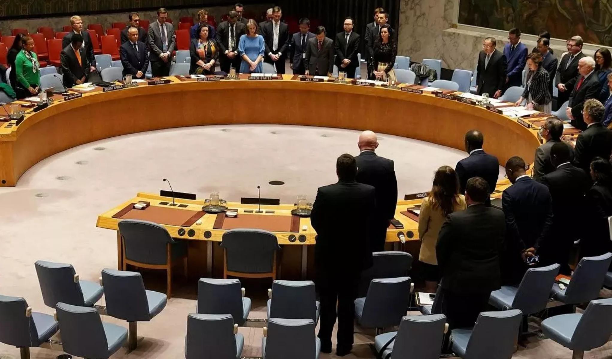 Screenshot at 00-34-52