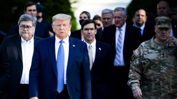 TrumpLeaveOffice-ic-6-7-2020