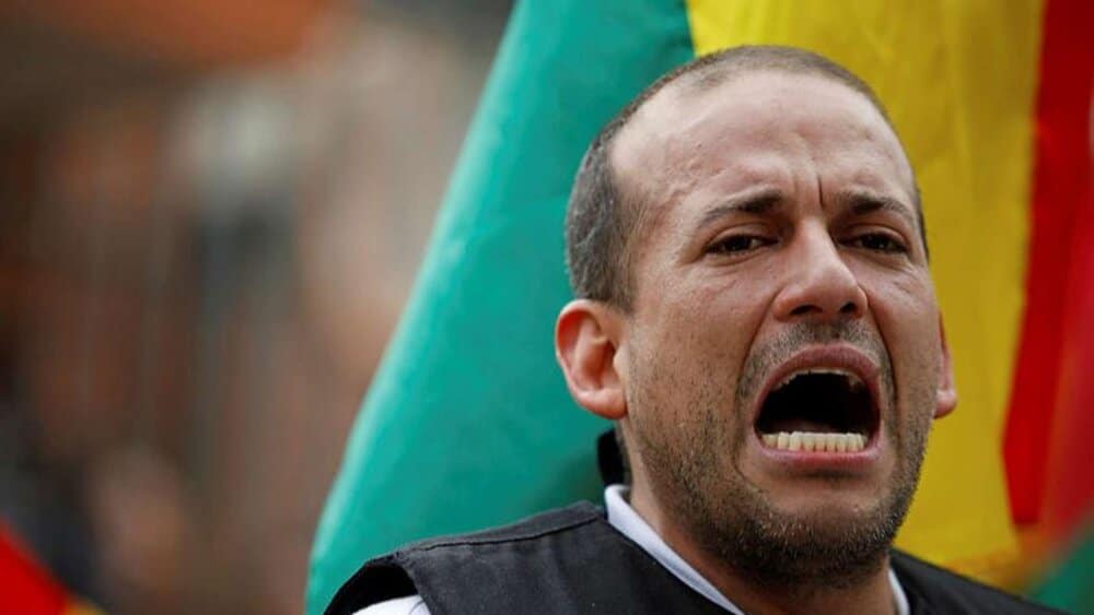 1488459630-luis-fernando-camacho-kein-politiker-will-auch-keiner-sein-QDtu6noC7ea