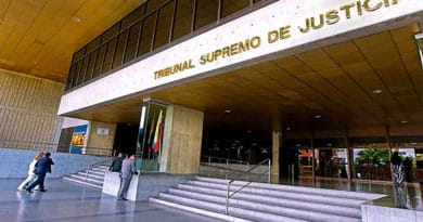 Entrance to the Venezuelan Supreme Court of Justice headquarters in Caracas. File photo.