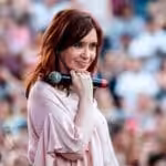 Cristina-FernC3A1ndez-de-Kirchner-demanda-a-Google-por-aparecer-como-ladrona-en-su-buscador-800x500-1