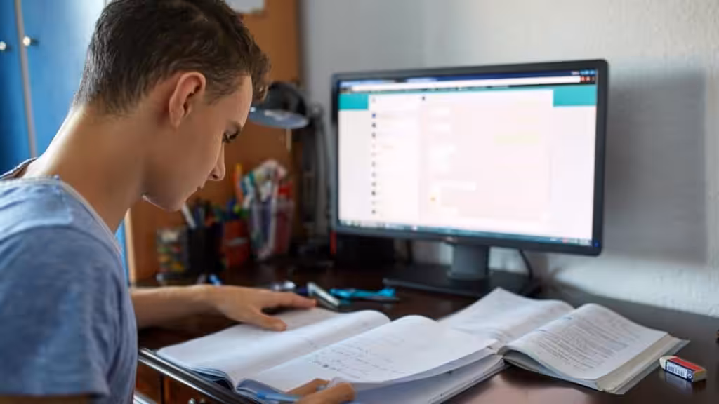 UNIVERSITARIOS-1-1024x576-1