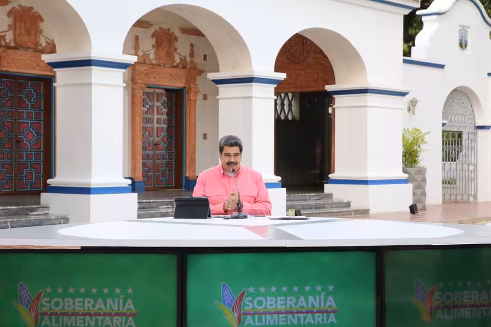 a37d06b4-7878-4549-9527-52d1c6639824