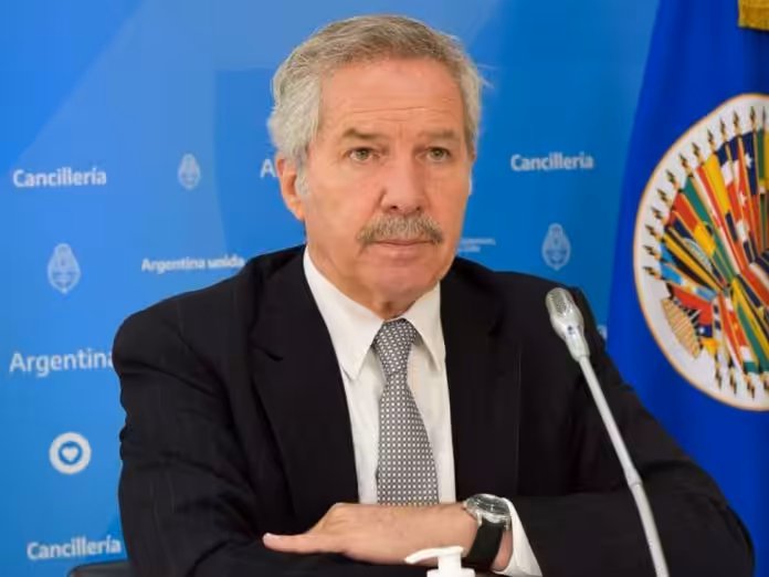 canciller-felipe-sola-20201021-1062447