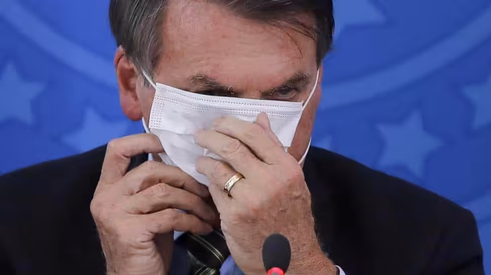 Bolsonaro responsible of covid-19 catastrophe in Brazil