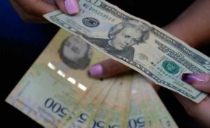 dollar, bolivar, devaluation venezuela