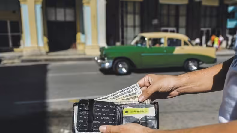 68ae7f52-6845-4a92-ae6c-2bc5aeca9982