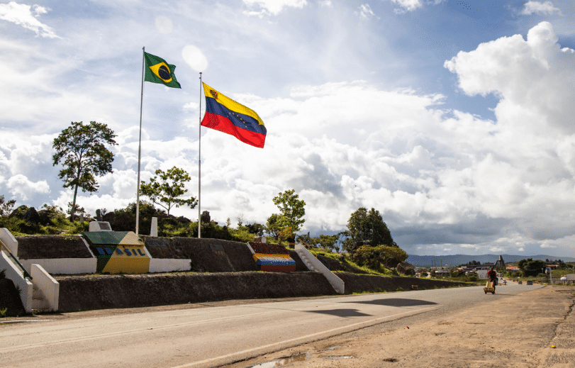 La Linea, border between Venezuela and Brazil