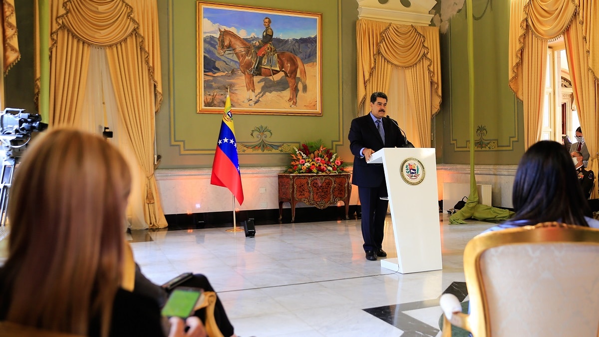 Alexander Yánez New Venezuelan Ambassador in Bolivia
