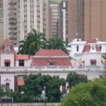 Capturaron-con-explosivos-a-mesonero-y-azafata-del-Palacio-de