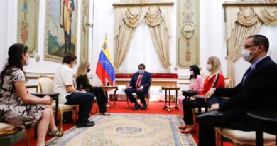 Venezuelan Embassy Protectors meeting President Maduro