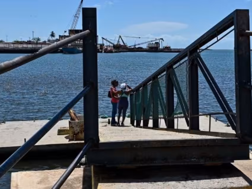 The journey from Güiria to the island of Trinidad is full of dangers, especially in the precarious boats used by human trafficking gangs. (Photo: GETTY IMAGES, via BBC Mundo).