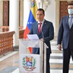 Featured image: Venezuelan Foreign Affairs Minister, Jorge Arreaza denouncing the illegal US maneuver to sale CITGO shares. Photo courtesy of MPPRE.