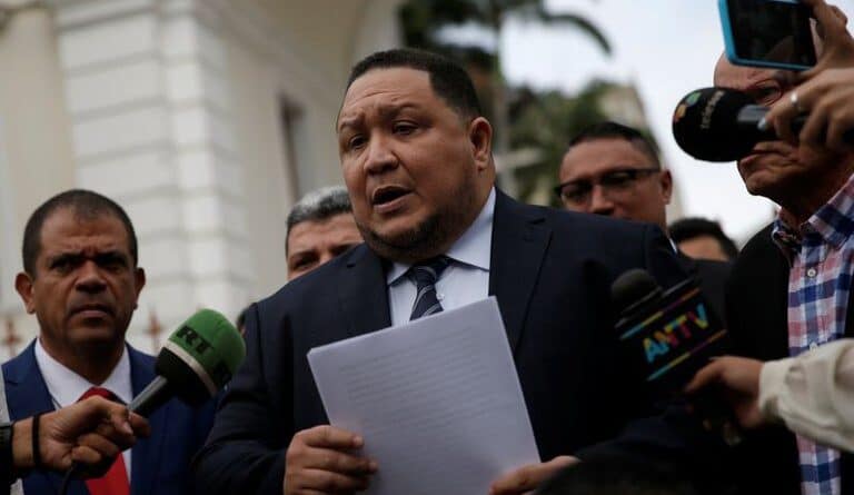 Jose Brito to investigate Guaido for corruption