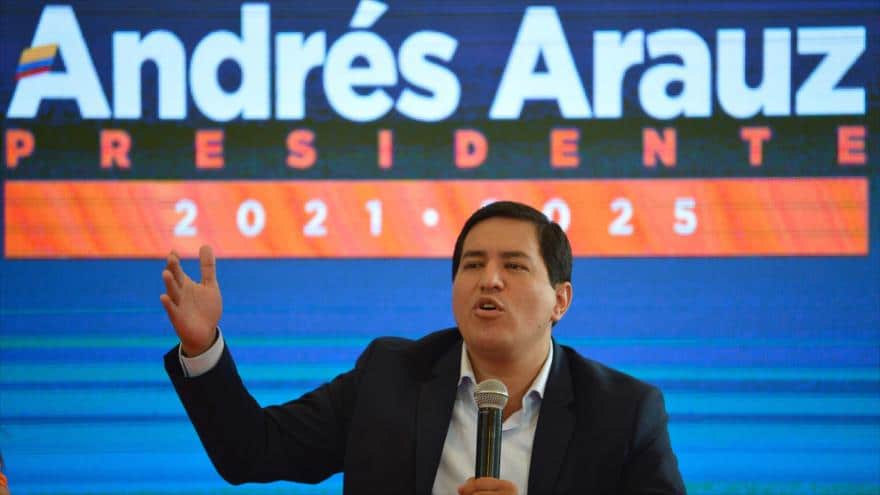 The Ecuadorian presidential candidate Andrés Arauz offers a press conference in Quito, Ecuador, February 9, 2021. (Photo: AFP).