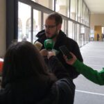 Featured image: Hasel this Monday in the University of Lleida. Photo courtesy of Arainfo.org.