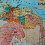 Official Map of the United States of Venezuela by L. Robelin 1890, which shows the Venezuelan historical claim to the Essequibo and other disputed territories to the south.