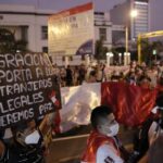 Featured image: Peruvians has been inoculated with xenophobia against Venezuelans by its government. Former president Vizcarra personally "supervised" weekly deportation of Venezuelans. Photo Peru 21.