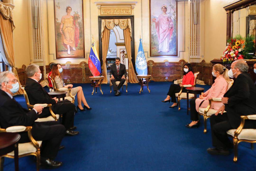 Featured image: President Maduro met with UN Special Rapporteur on the Effects of Sanctions on Human Rights. Photo courtesy of Prensa Presidencial.