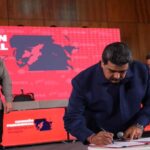 Featured image: President Maduro signing the new oil workers collective bargaining agreement. Photo courtesy of Prensa Presidencial.