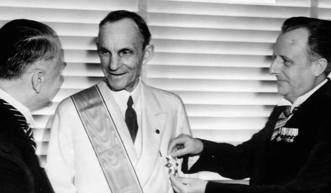 FireShot Capture 329 - US Industrial Ties to Nazi Germany - Google Docs - docs.google.com