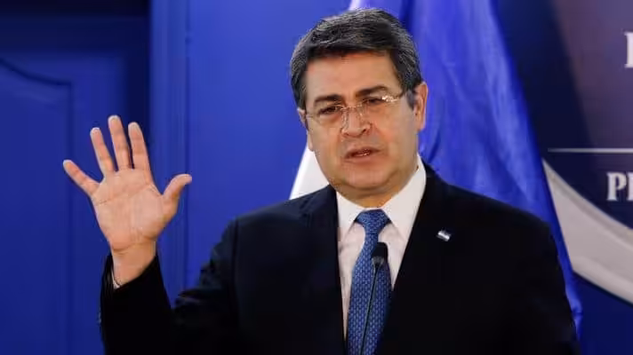 Featured image: Juan Orlando Hernández, president of Honduras (Photo: Jorge Cabrera / Reuters).