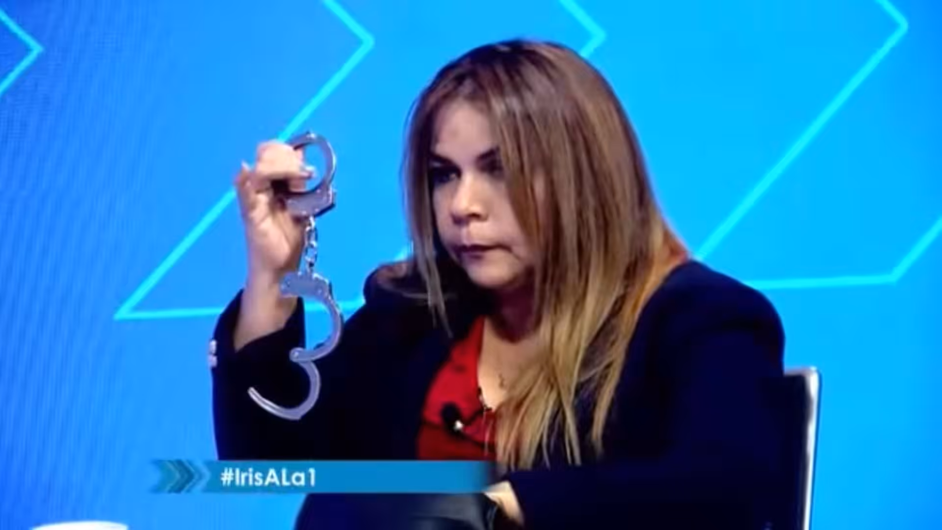 Featured image: Venezuelan Chavista Deputy, Iris Varela wants former deputy Guaido behind bars for the crimes he has committed. Photo courtesy of Ultimas Noticias.