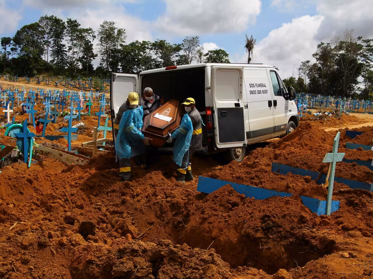 Featured image: Cemetery collapse still happening in Brazil. Photo AP.