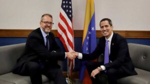 Featured image: US ambassador 2.0 to Venezuela and head of Venezuelan opposition, James Story with former deputy Juan Guaido. File photo.