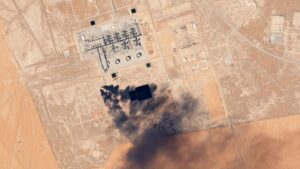 Featured image: This is not the first time that Yemenis have attacked Saudi oil infrastructure (Photo: Planet Labs).