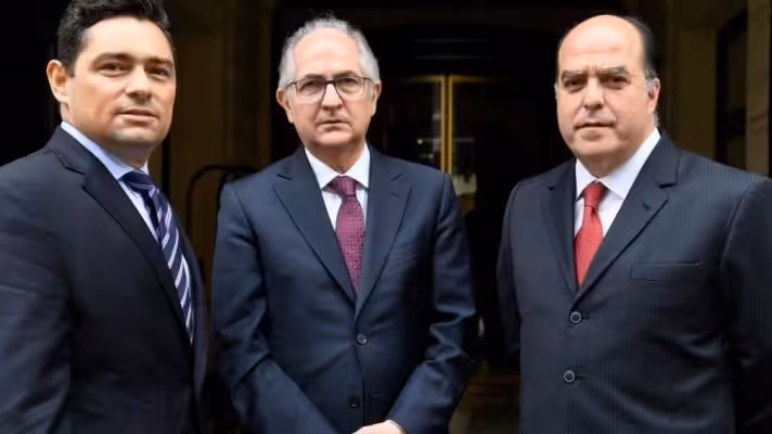 Representatives of the Venezuelan opposition in exile (Photo: Bertrand Guay / AFP).
