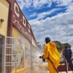 Featured image: Venezuelan current strategy against COVID-19 is based on a mass vaccinations strategy already launched, a radical but voluntary social distancing scheme and constant epidemiological cleaning of mass transportation systems and public places and hospitals. File photo.