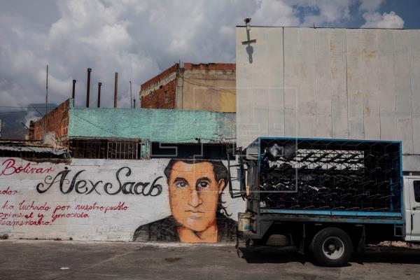 Posters and street paintings of Alex Saab can be seen more frequently in the streets of Venezuela demanding his libertion #FreeAlexSaab. File photo.