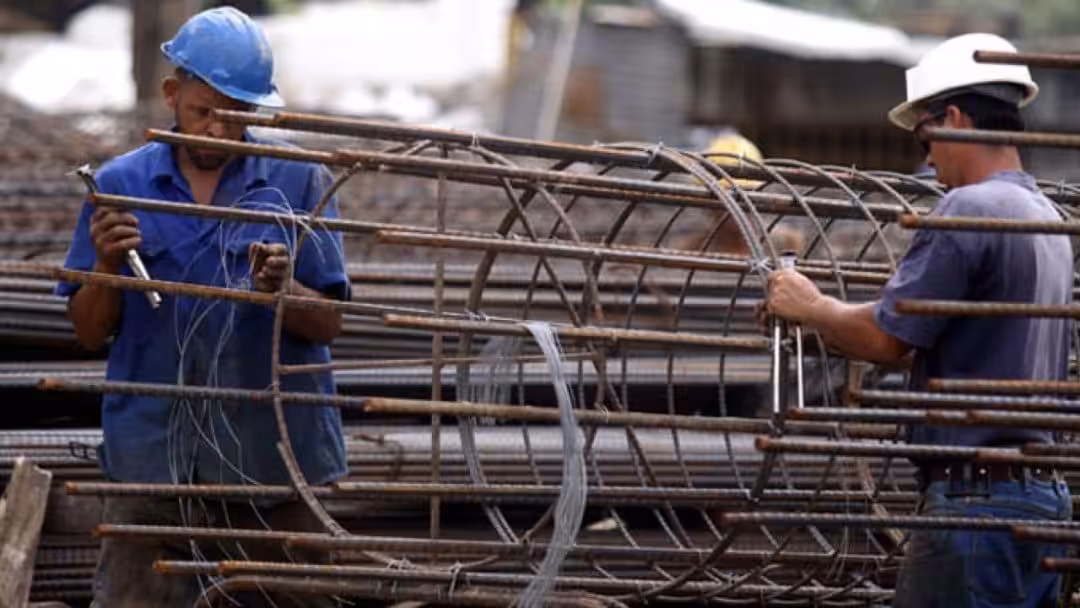 Venezuelan Parliament aiming at adjusting the salary of workers. File photo.