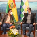 Featured image: Bolivian President Luis Arce and Venezuelan Chancellor Jorge Arreaza during a meeting in La Paz this Saturday, April 24. Photo courtesy of MPPRE.