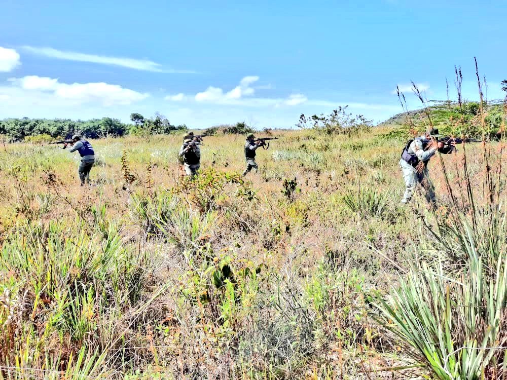 Featured image: Venezuelan Army deployed in Apure state to expelled Colombian narco terrorist criminals. Photo courtesy of the CEOFANB.
