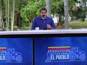 Featured image: In the image, President Nicolás Maduro during the productive Wednesday day in Caracas. Photo: Presidential Press.